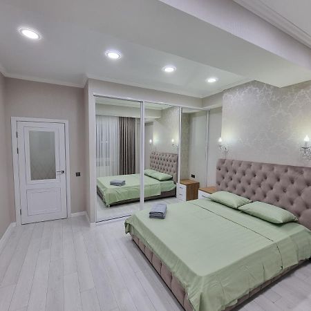 Luxury Best Grand New Apartaments Ultra Central Chisinau Bagian luar foto
