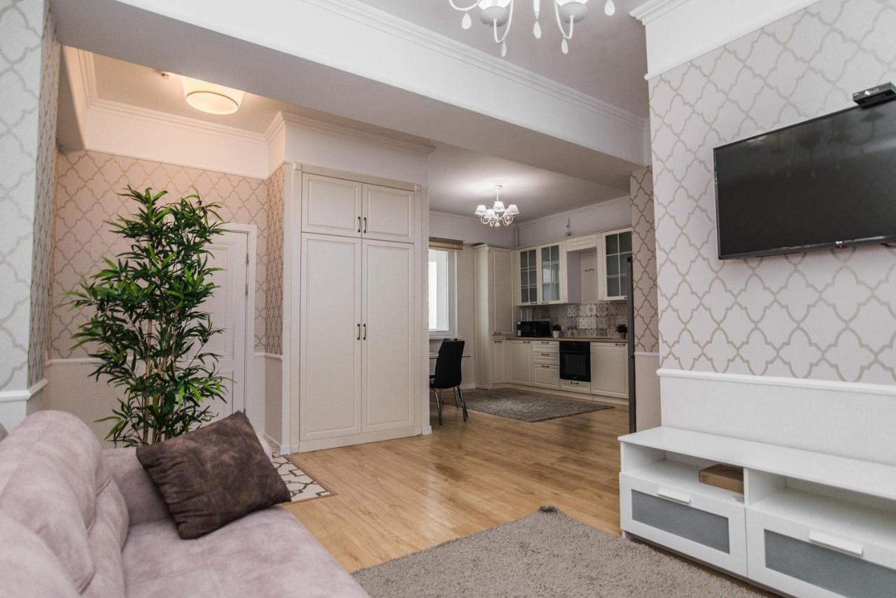 Luxury Best Grand New Apartaments Ultra Central Chisinau Bagian luar foto