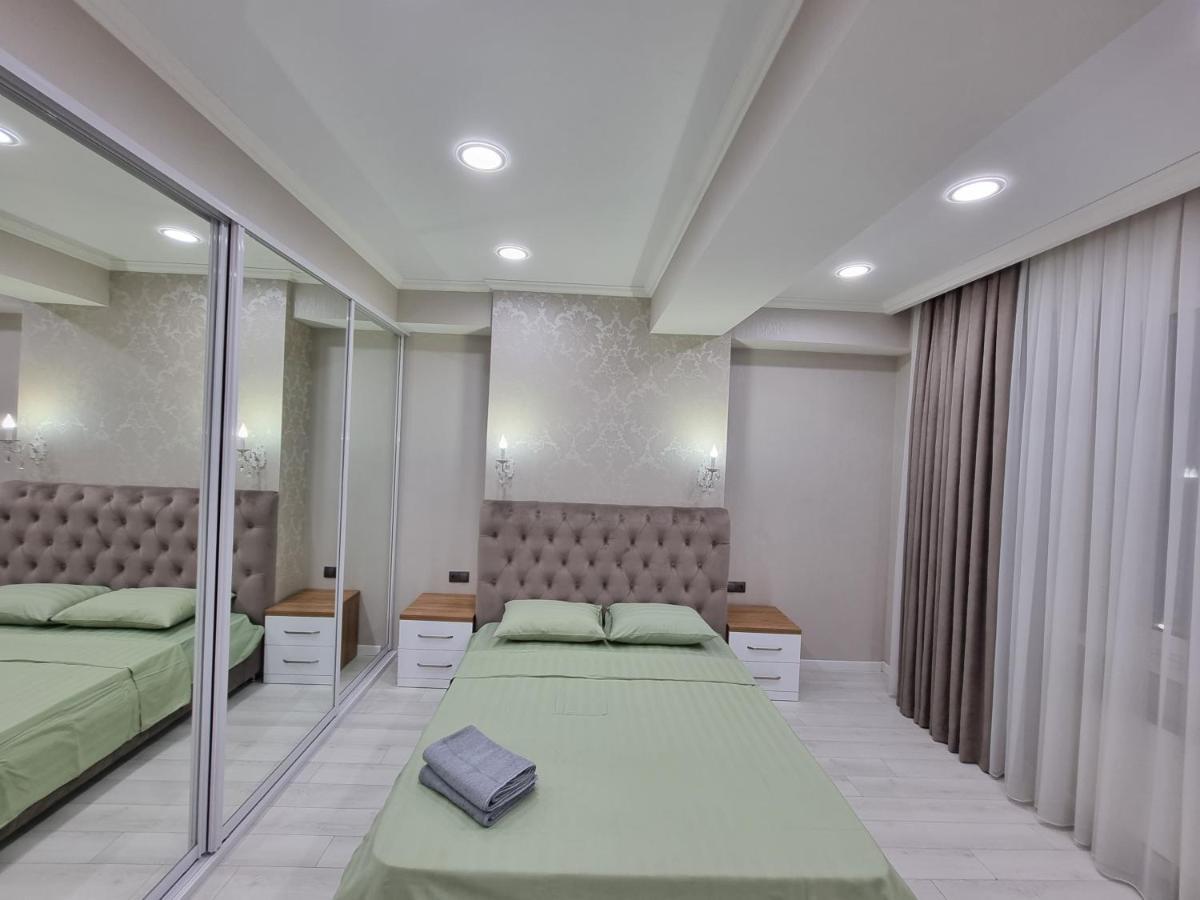 Luxury Best Grand New Apartaments Ultra Central Chisinau Bagian luar foto
