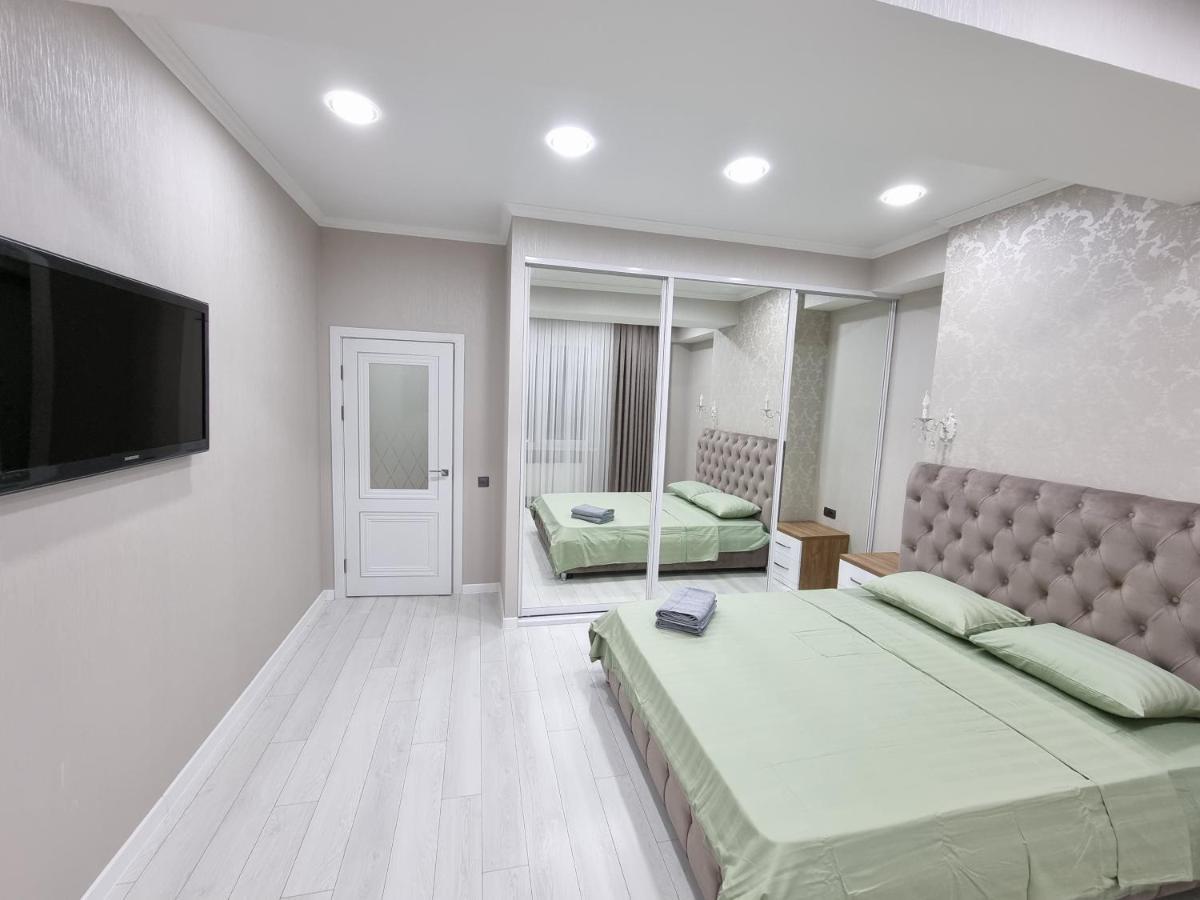Luxury Best Grand New Apartaments Ultra Central Chisinau Bagian luar foto