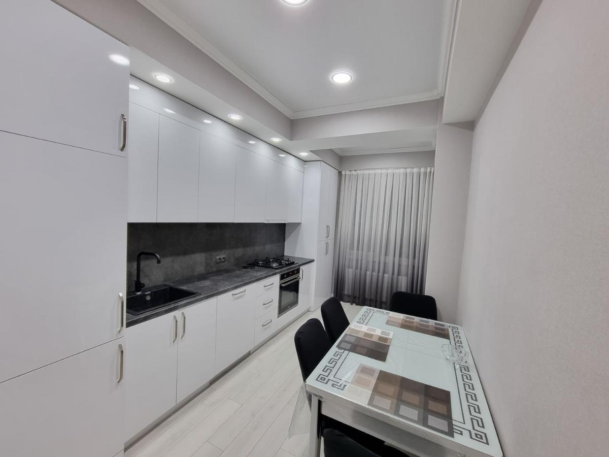 Luxury Best Grand New Apartaments Ultra Central Chisinau Bagian luar foto