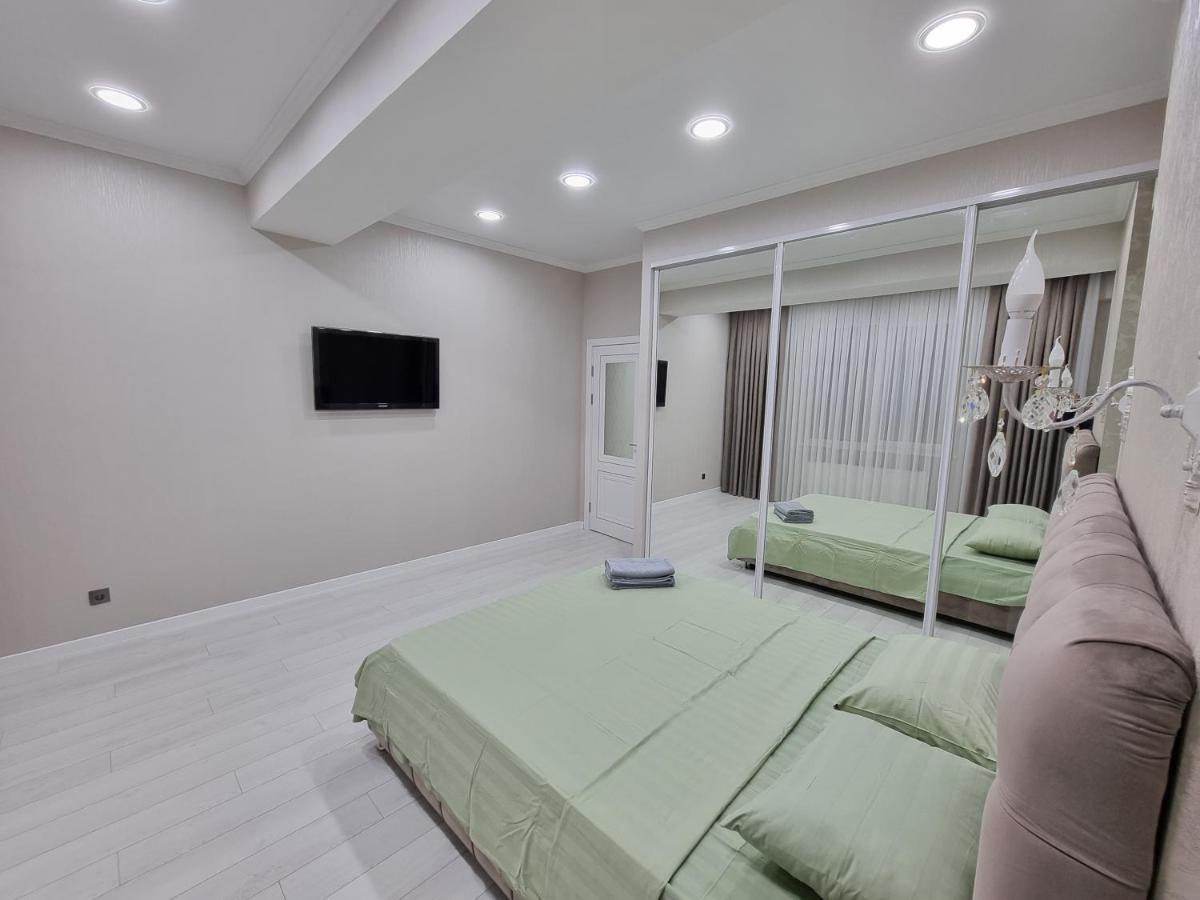 Luxury Best Grand New Apartaments Ultra Central Chisinau Bagian luar foto