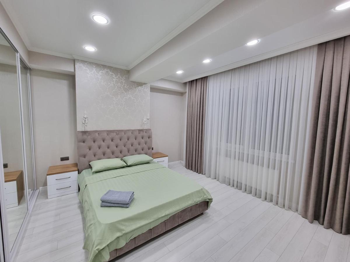 Luxury Best Grand New Apartaments Ultra Central Chisinau Bagian luar foto