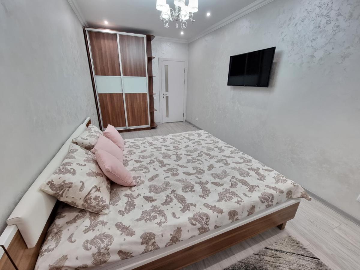 Luxury Best Grand New Apartaments Ultra Central Chisinau Bagian luar foto